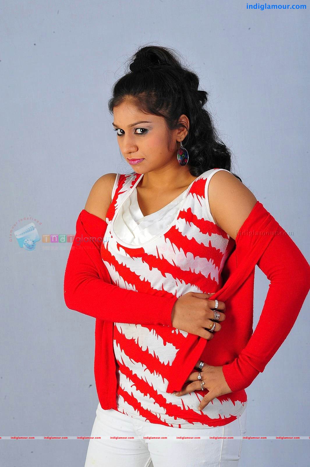Malu Raveendranath Actress hd photo