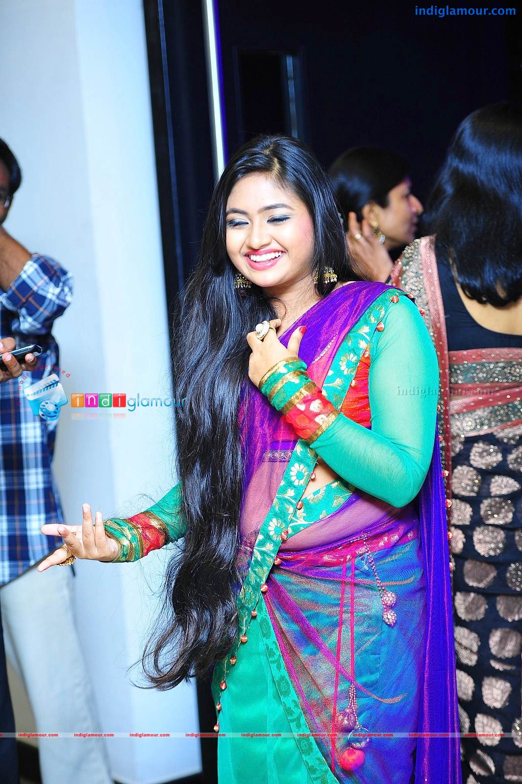 Shaalin Actress hd photo