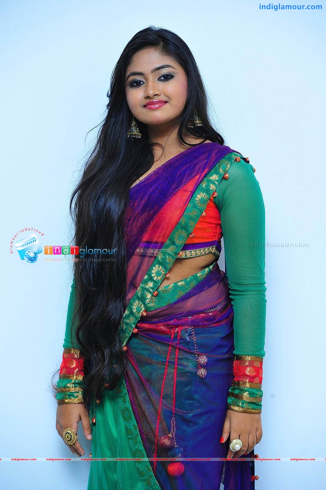 Shaalin Actress hd photo