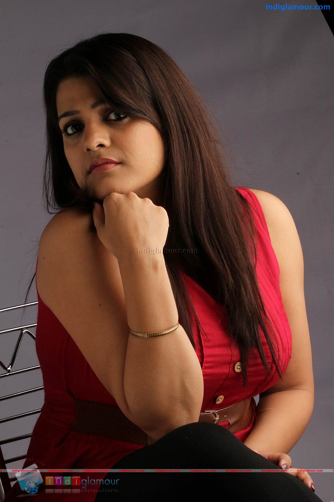 Tashu Kaushik Actress hd photo