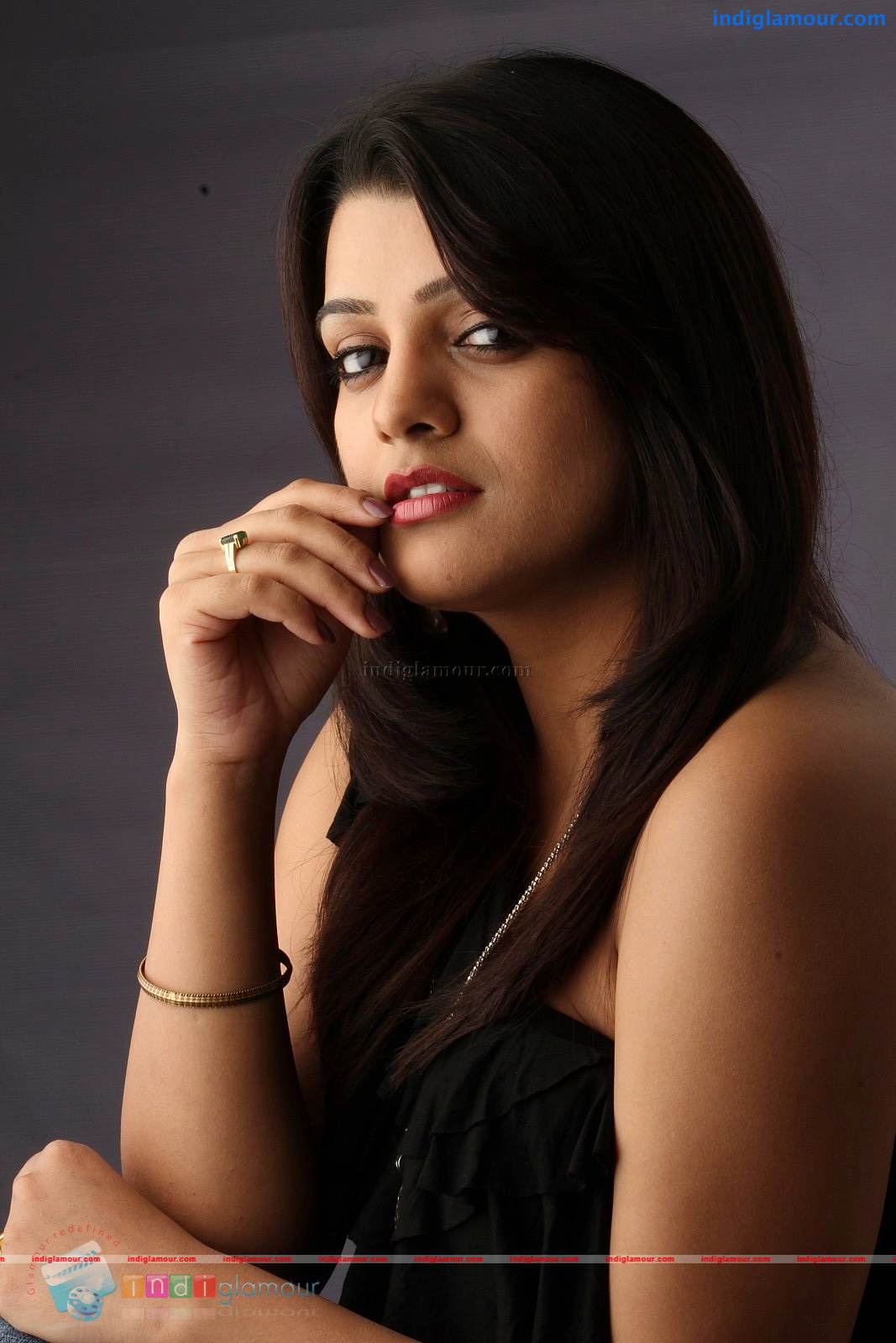 Tashu Kaushik Actress hd photo