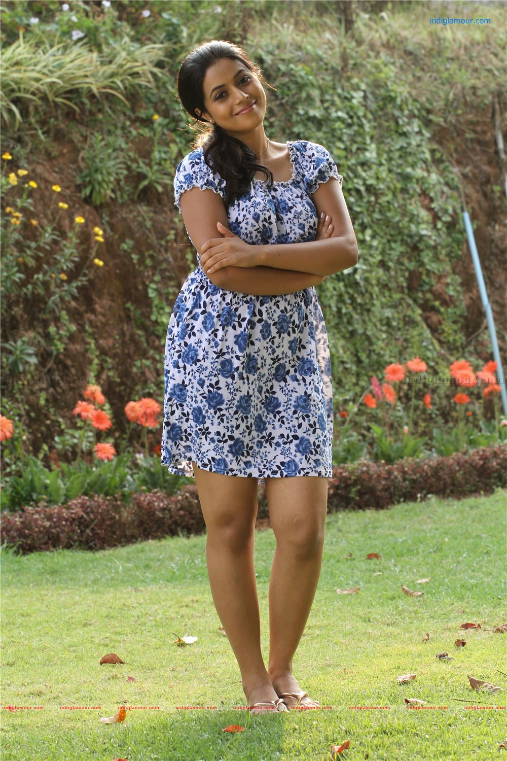 Poorna Actress hd photo