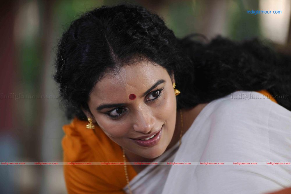 Swetha Menon Actress hd photo