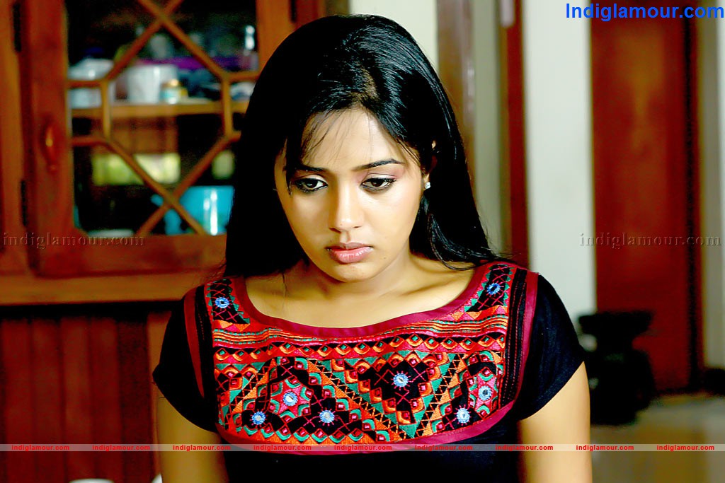 Annanya Actress hd photo