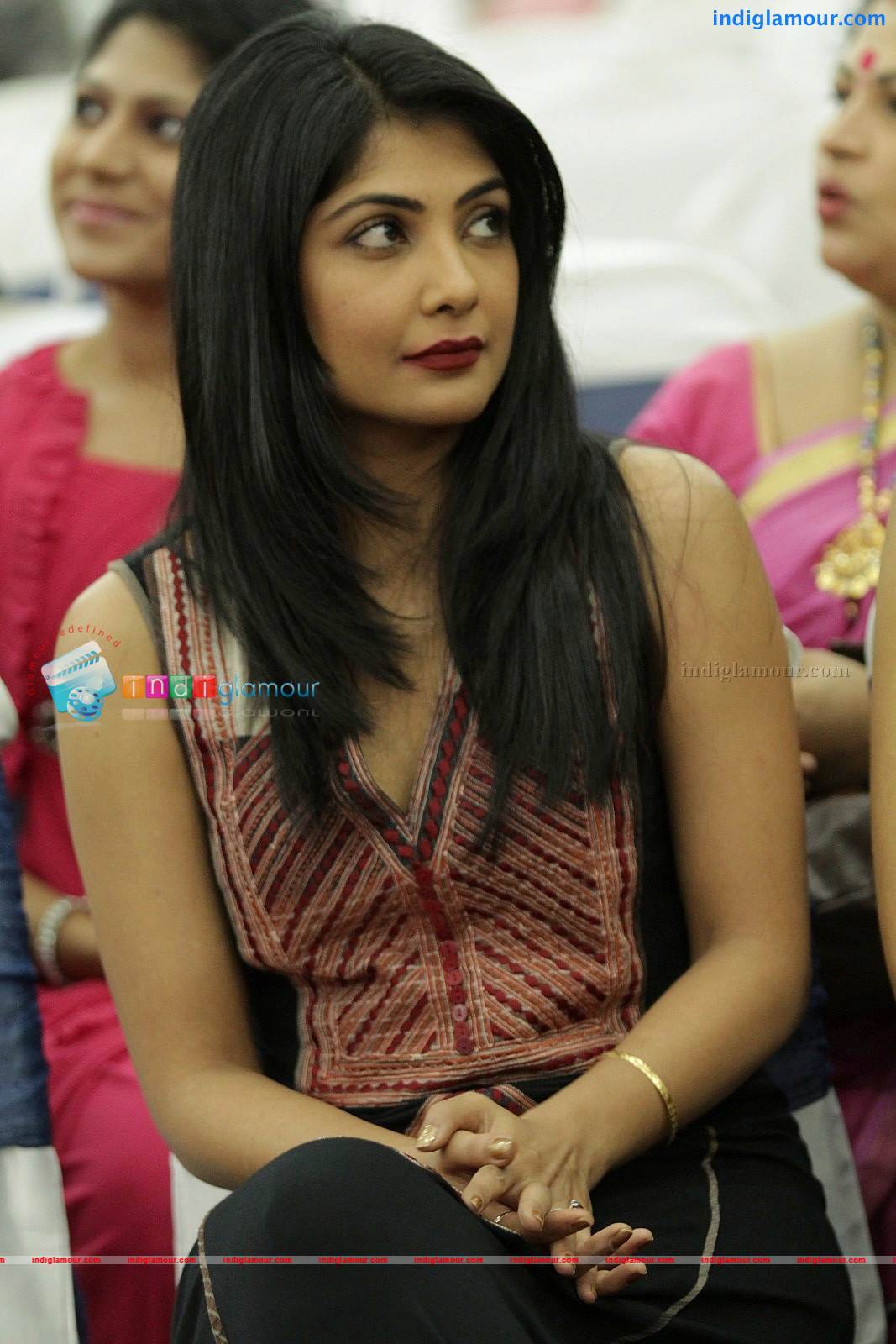 Kamalinee Mukherjee Actress hd photo