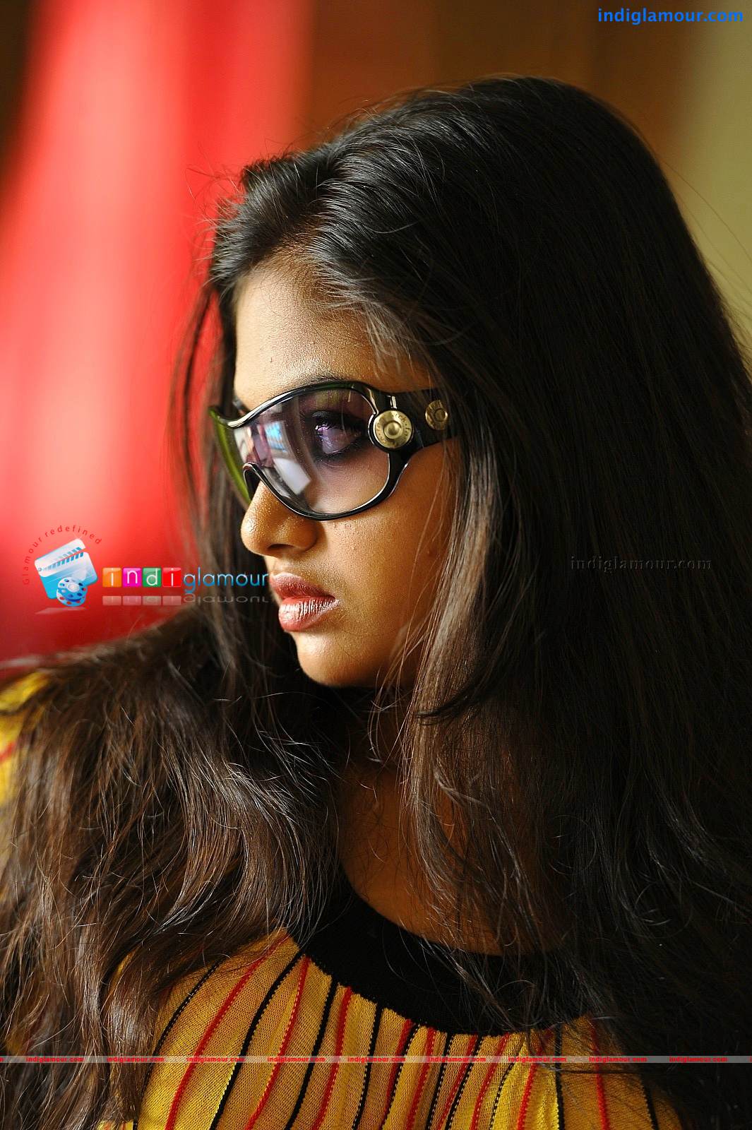 Shaalin Actress hd photo