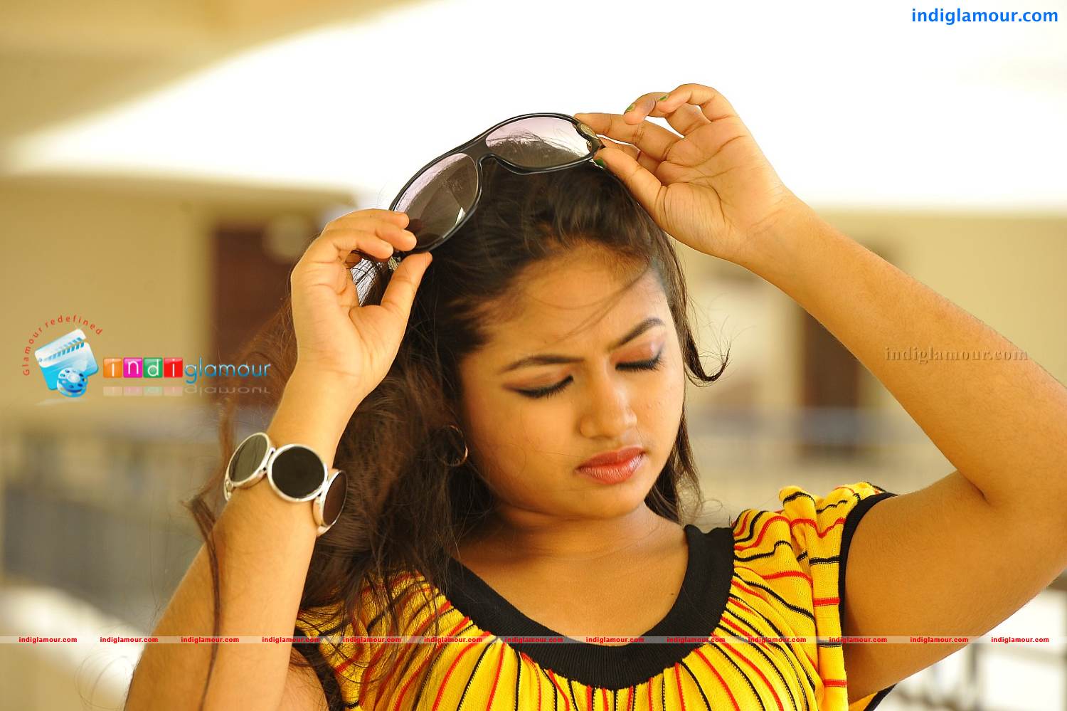 Shaalin Actress hd photo