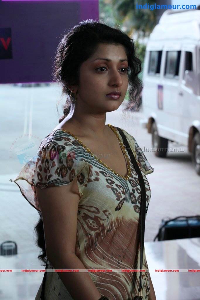 Meera Jasmine Actress hd photo