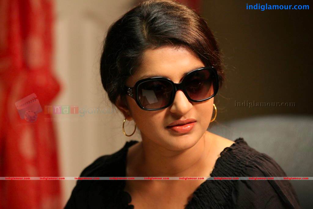 Meera Jasmine Actress hd photo