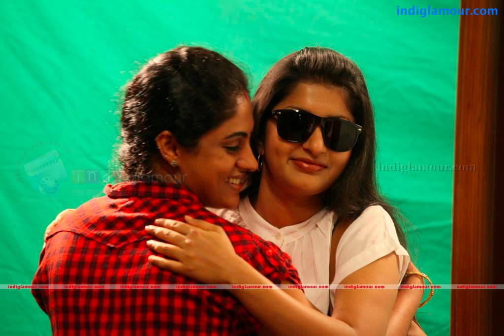 Meera Jasmine Actress hd photo