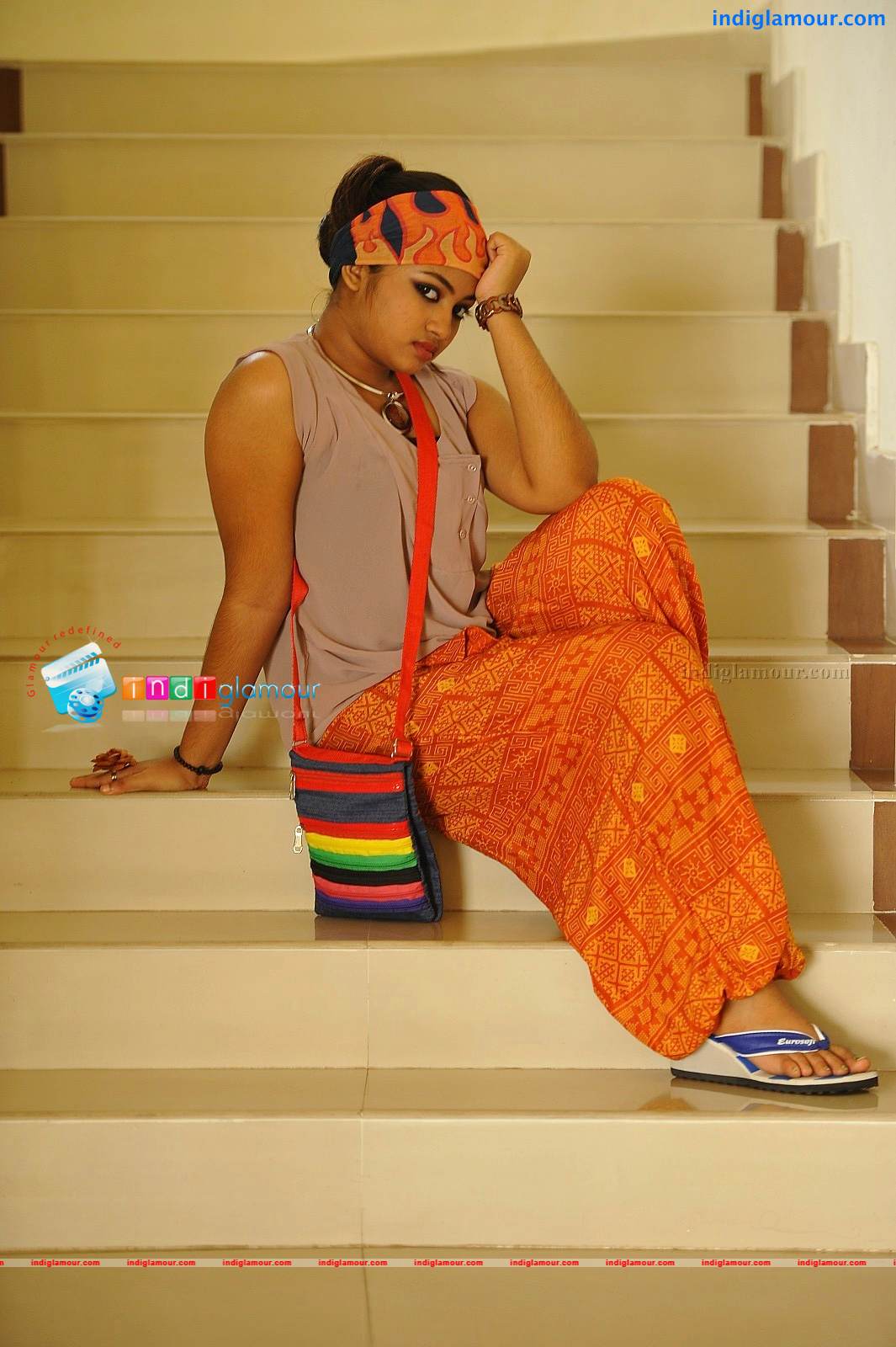 Shaalin Actress hd photo