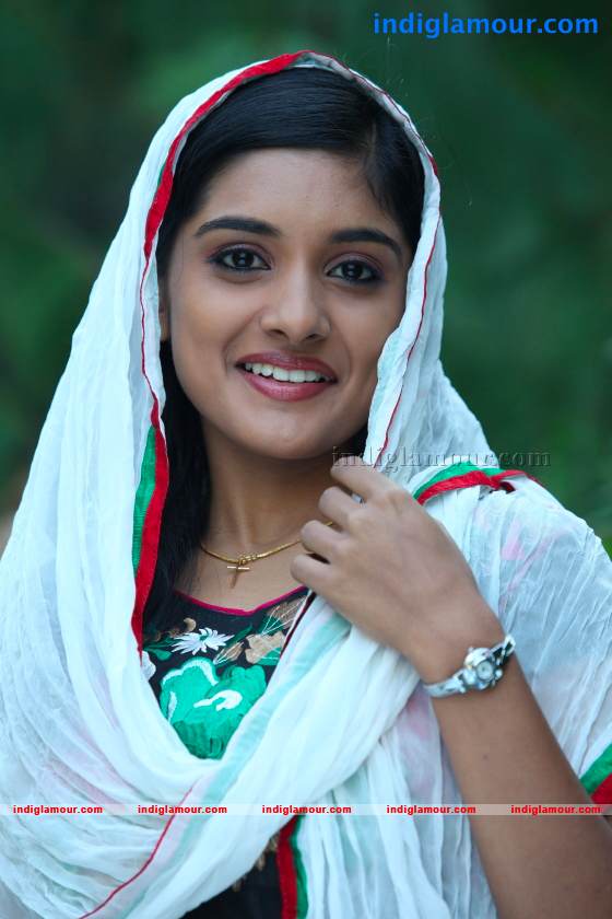 Niveda Thomas Actress hd photo