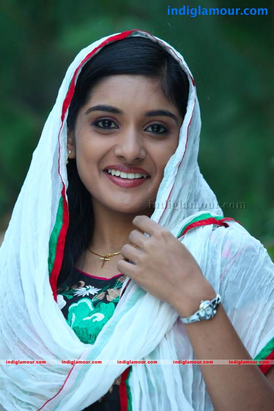 Niveda Thomas Actress hd photo