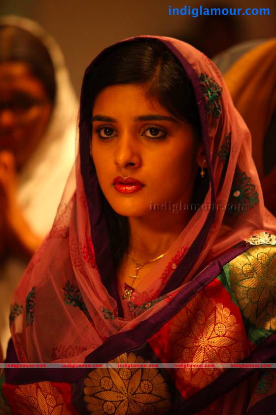 Niveda Thomas Actress hd photo