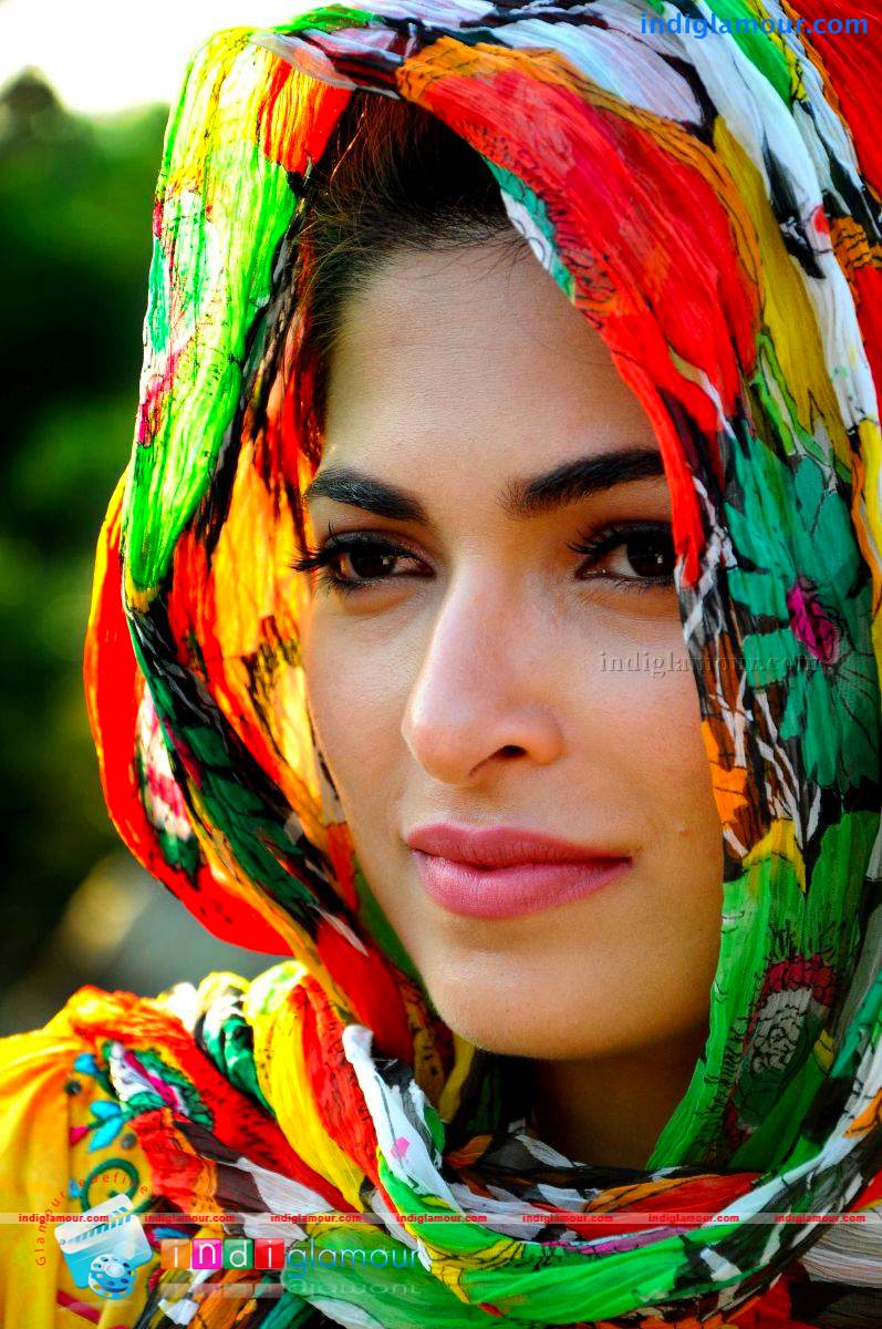 Parvathy Omanakuttan Actress hd photo