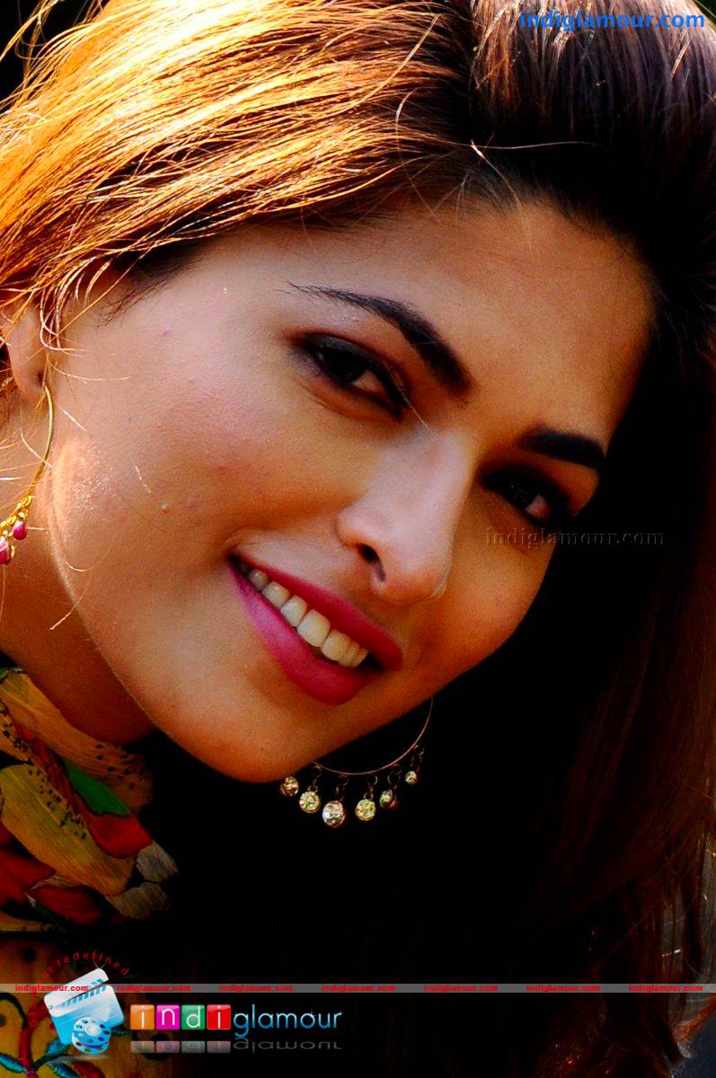 Parvathy Omanakuttan Actress hd photo
