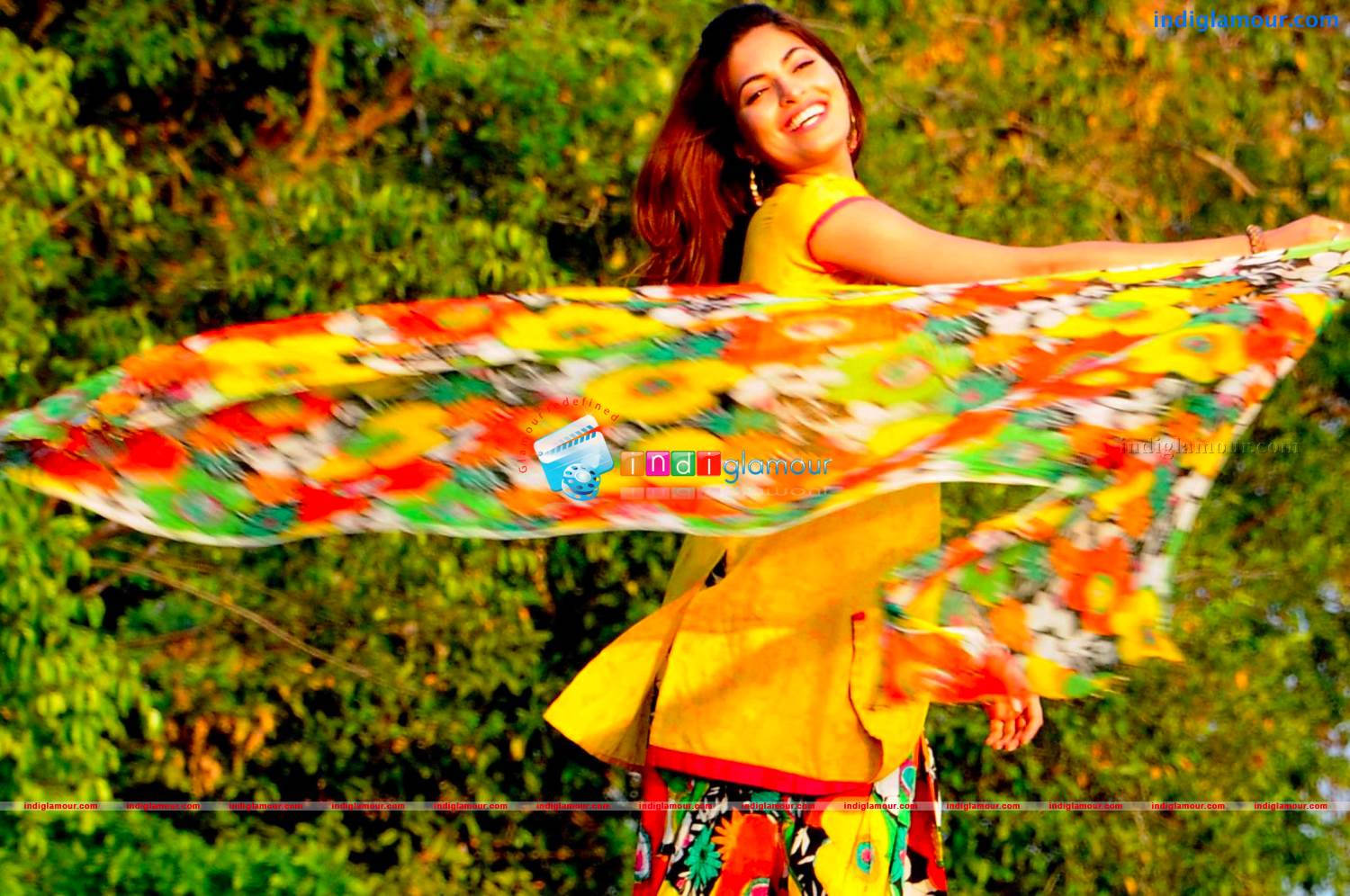 Parvathy Omanakuttan Actress hd photo