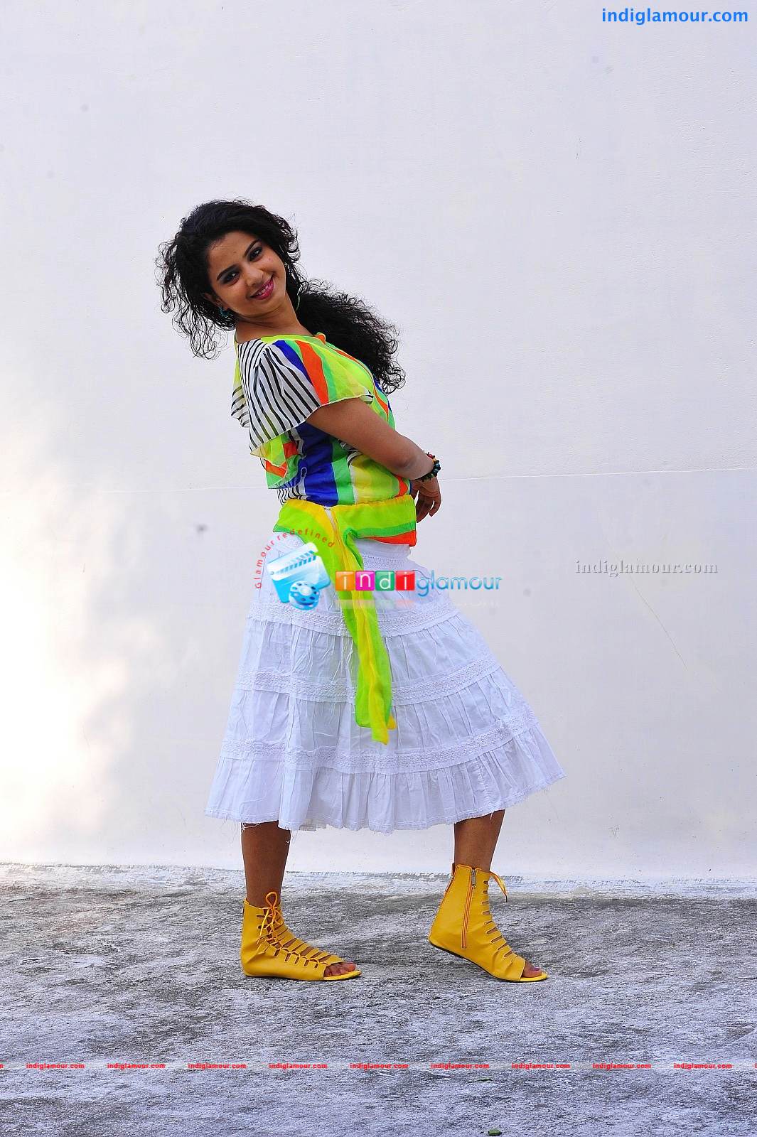 Sarangi Actress hd photo