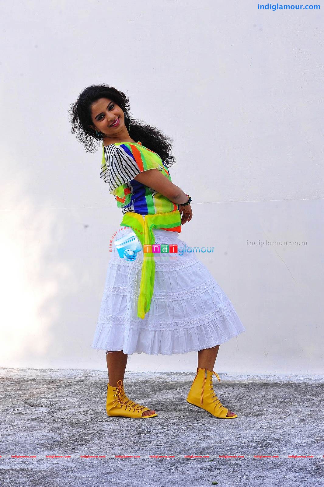Sarangi Actress hd photo