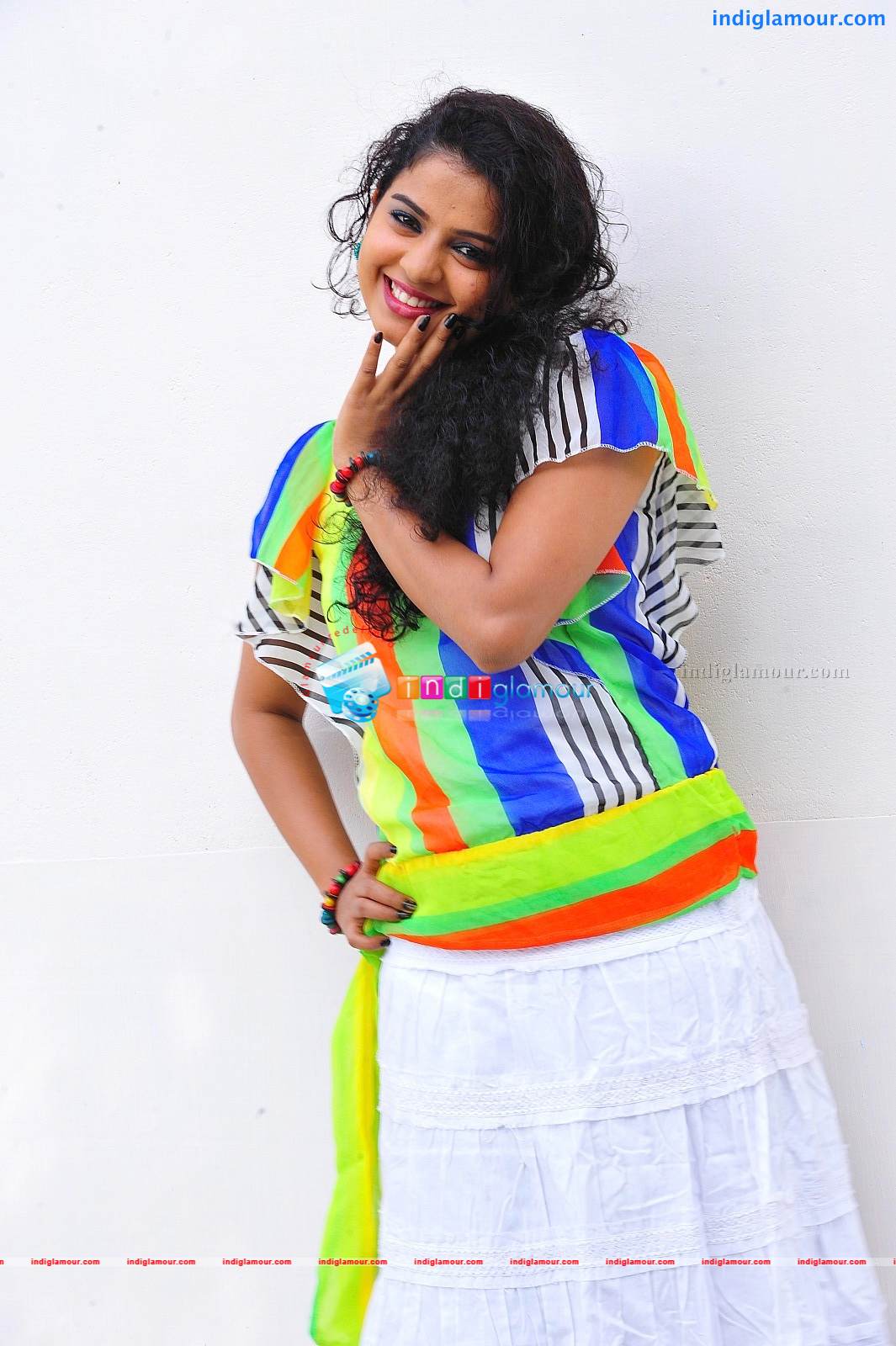 Sarangi Actress hd photo