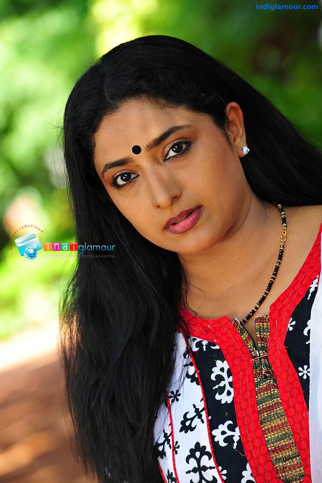 Praveena Actress hd photo