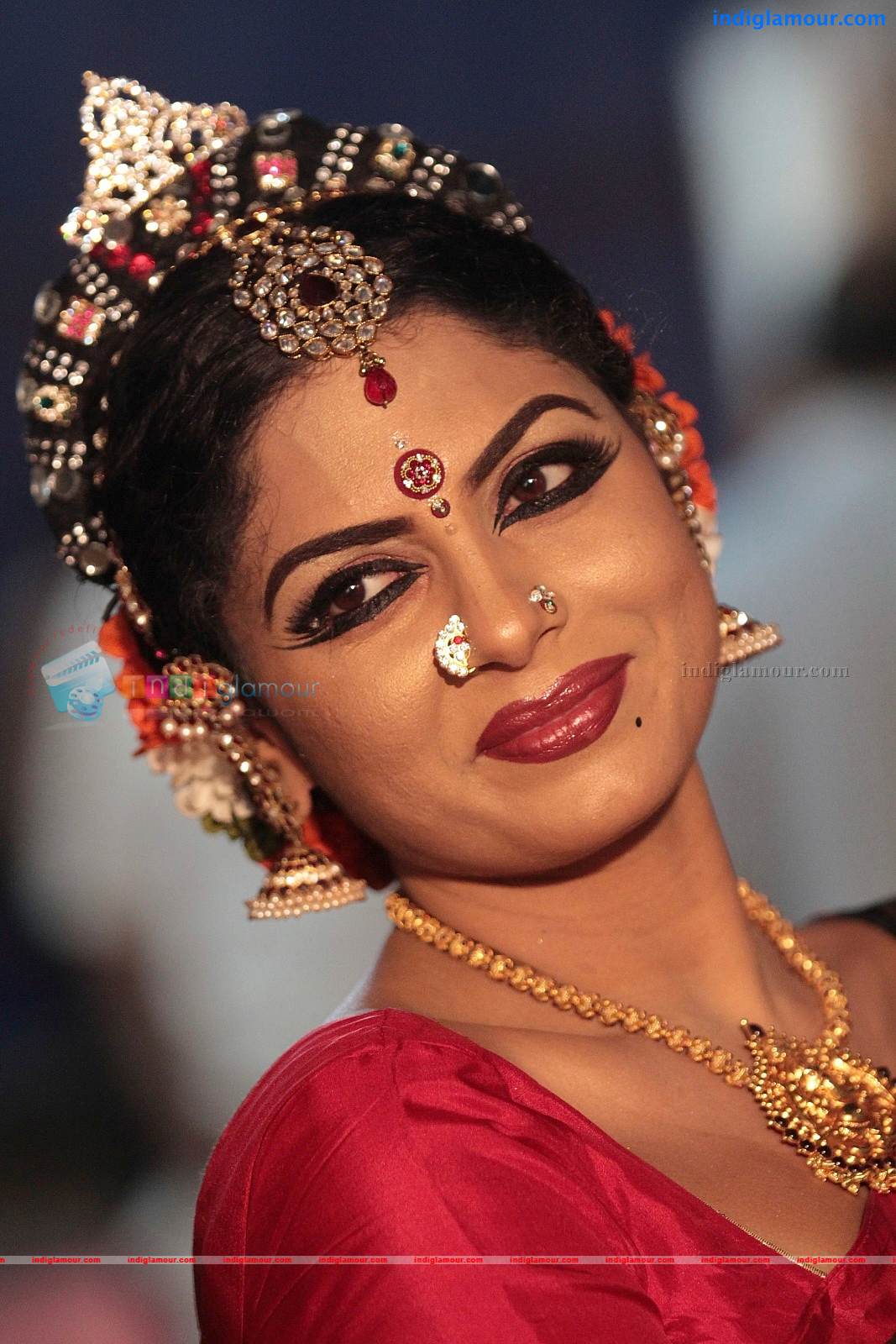 Asha Sarath Actress hd photo