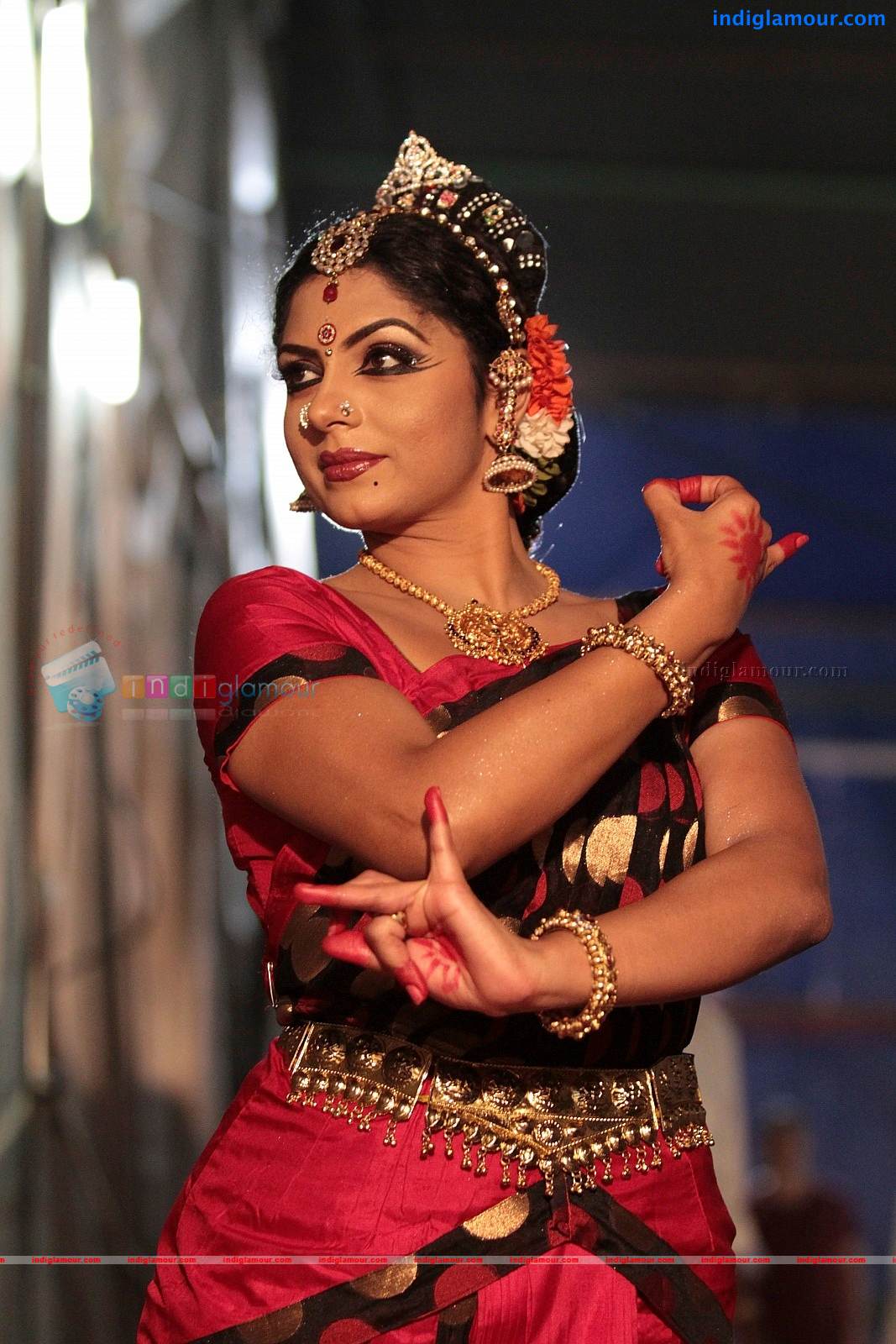 Asha Sarath Actress hd photo