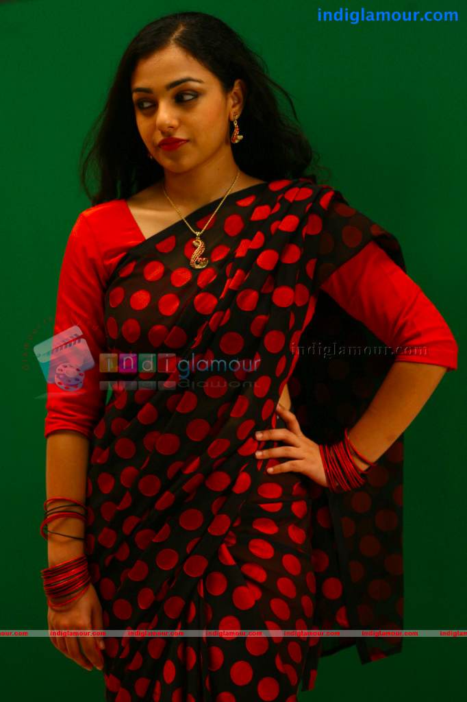 Nitya Menon Actress hd photo