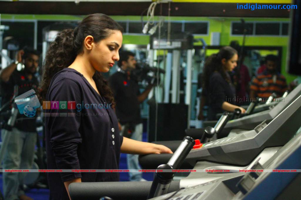 Nitya Menon Actress hd photo