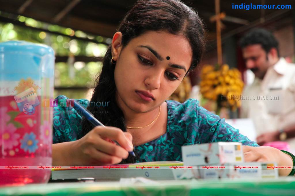 Nitya Menon Actress hd photo