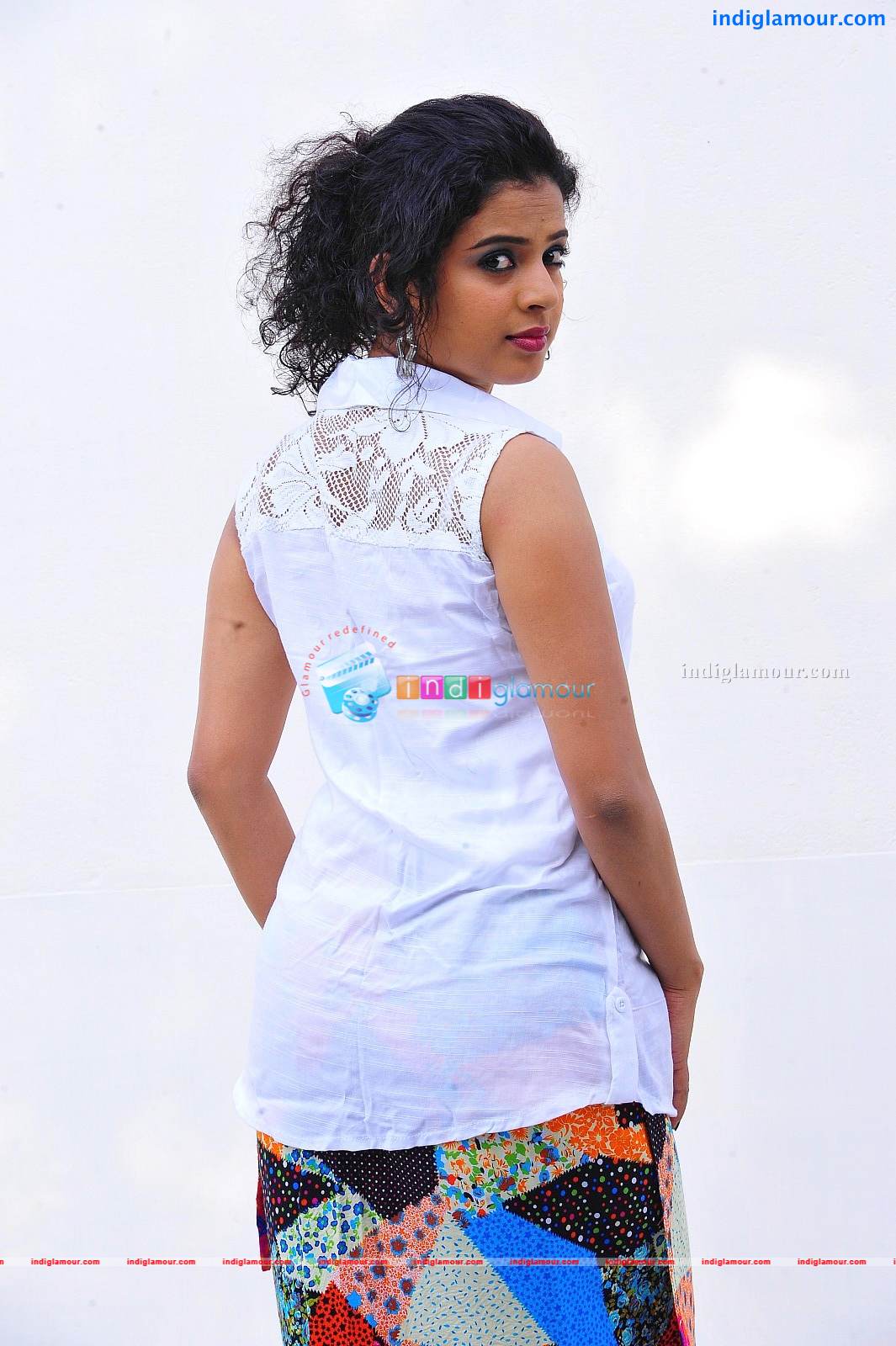 Sarangi Actress hd photo