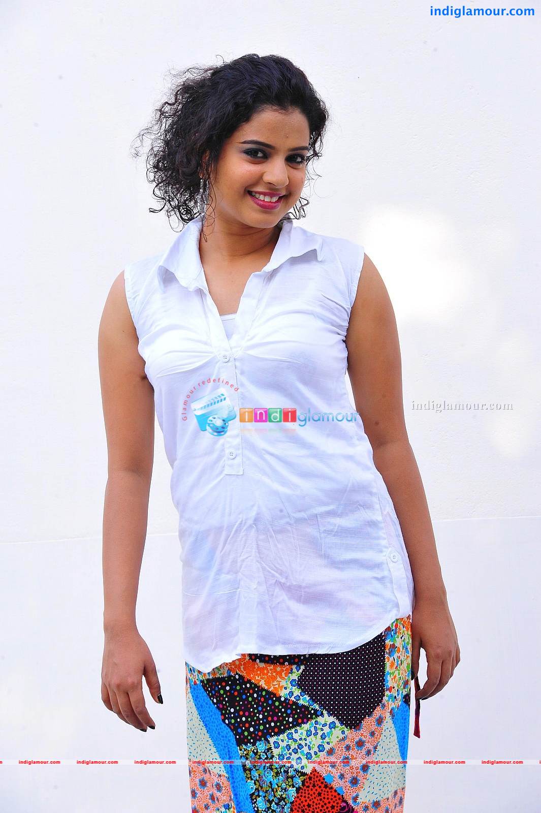 Sarangi Actress hd photo
