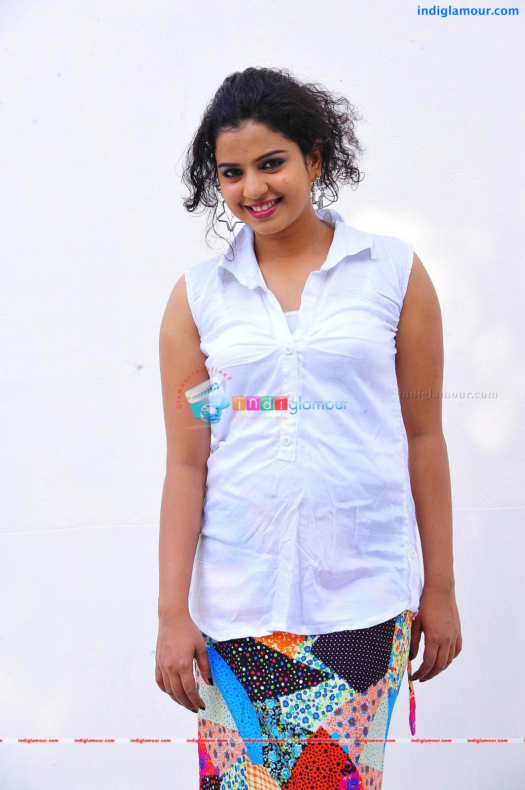 Sarangi Actress hd photo