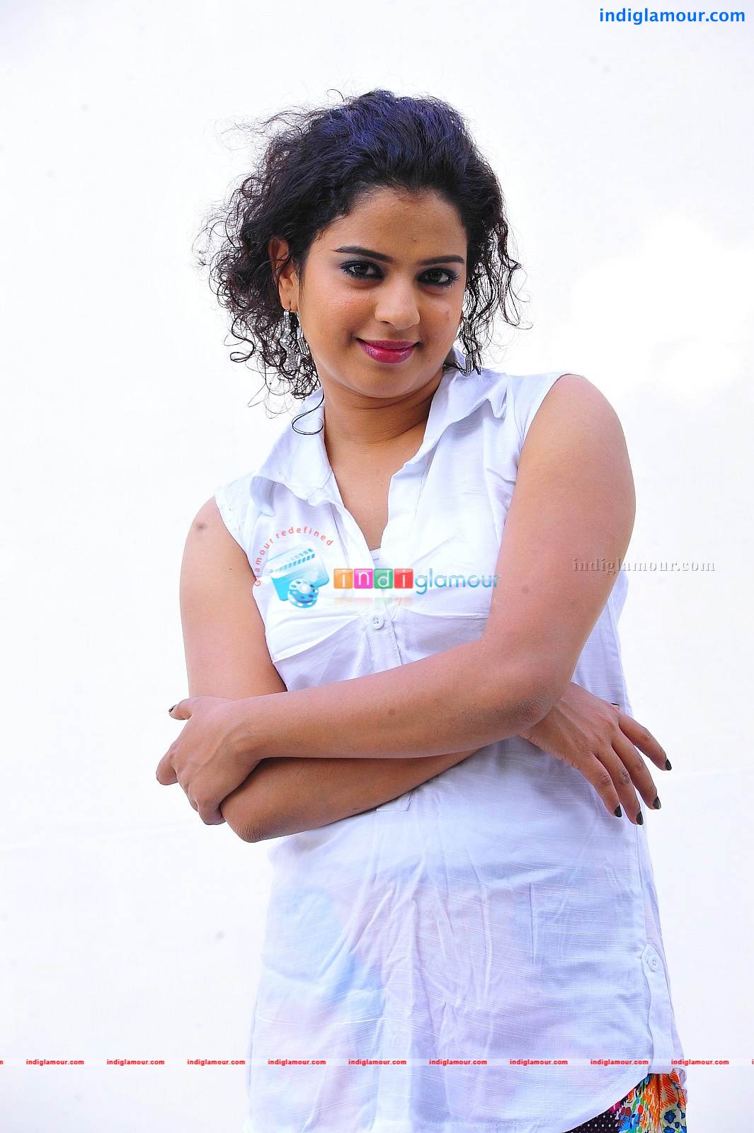Sarangi Actress hd photo