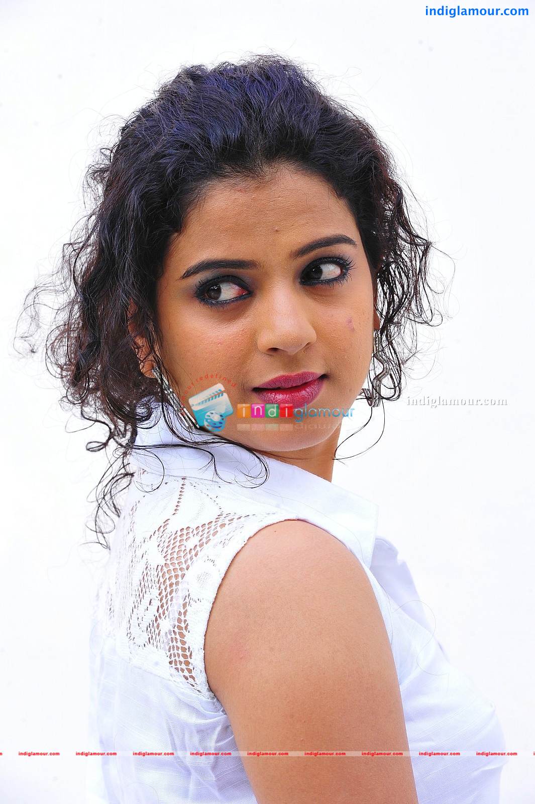 Sarangi Actress hd photo