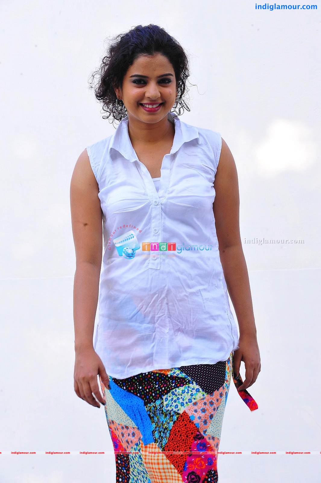 Sarangi Actress hd photo