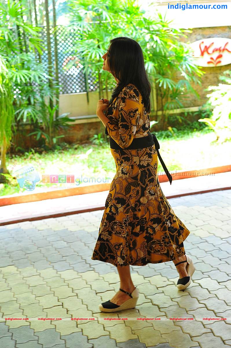 Remya Nambeesan Actress hd photo