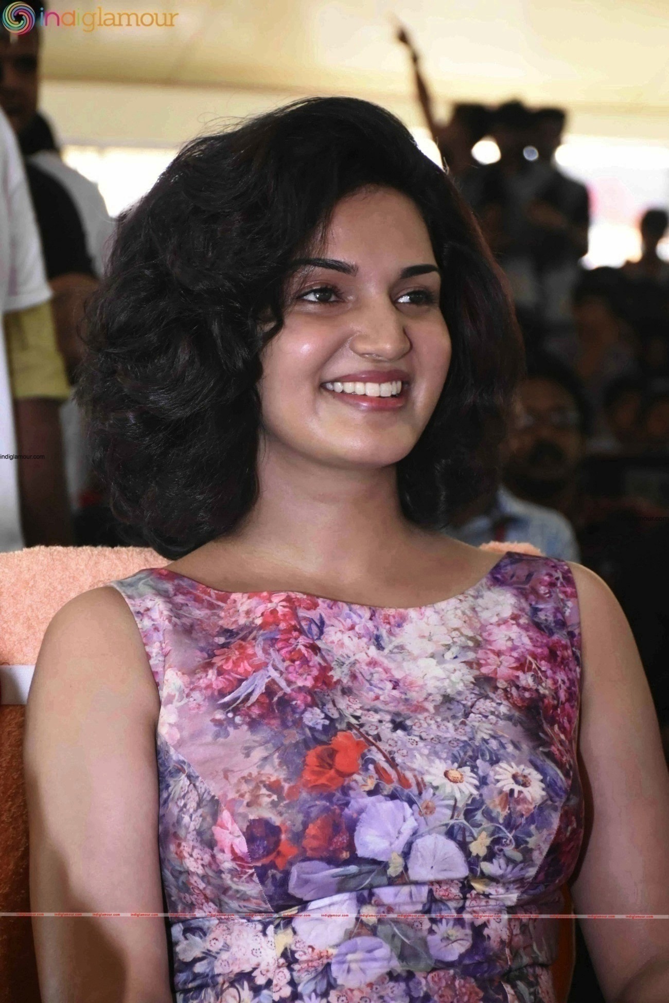 Honey Rose Actress hd photo