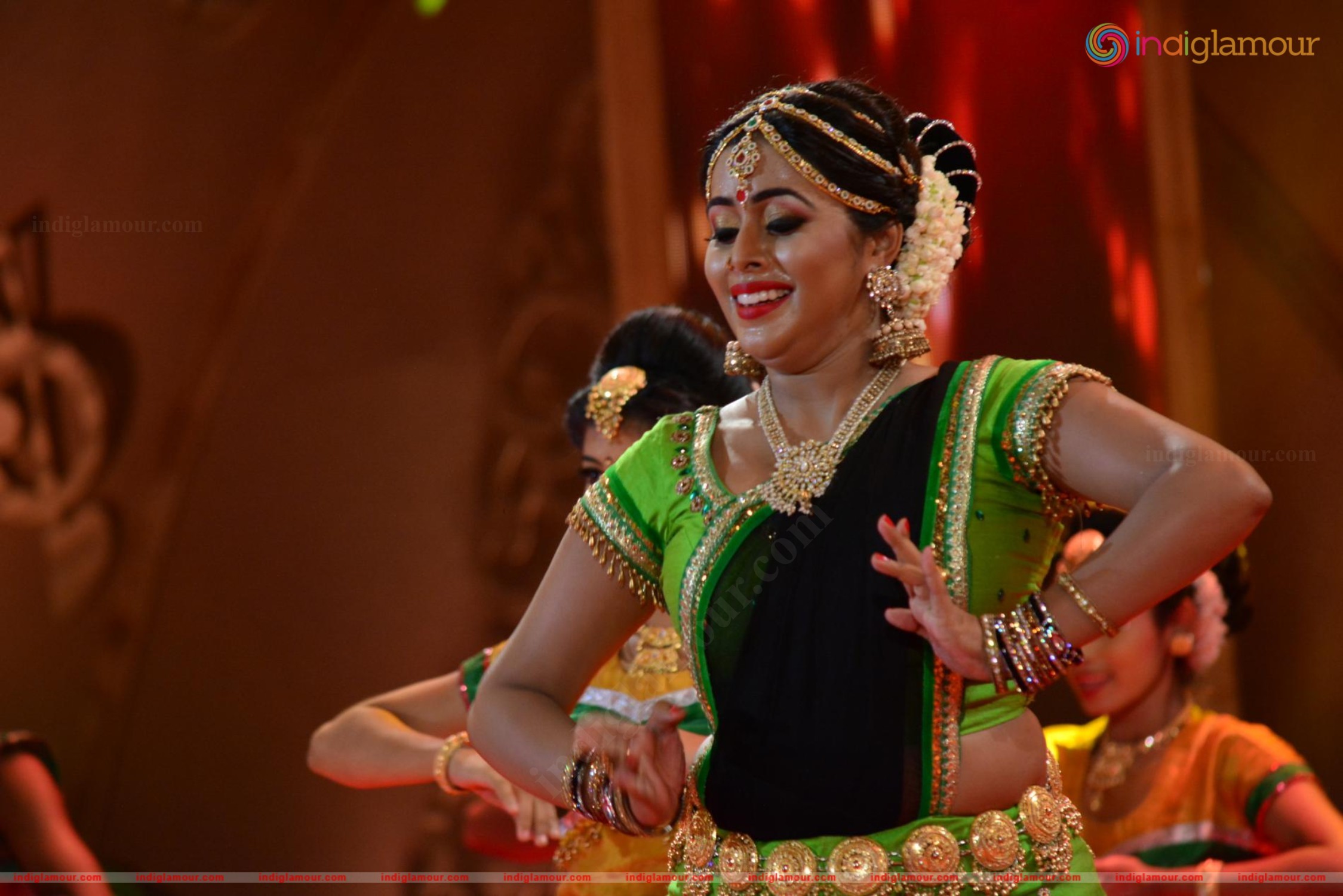 Shamna Kasim Actress hd photo