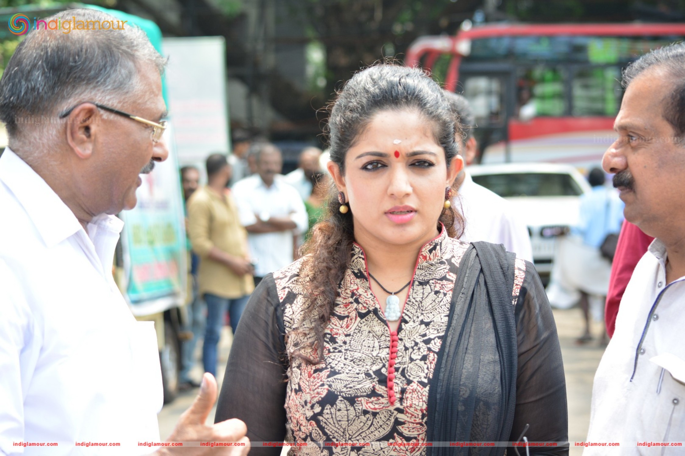 Kavya Madhavan Actress hd photo