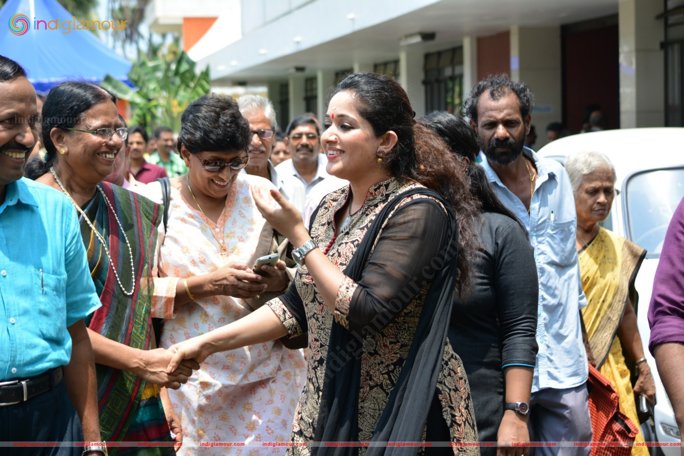 Kavya Madhavan Actress hd photo