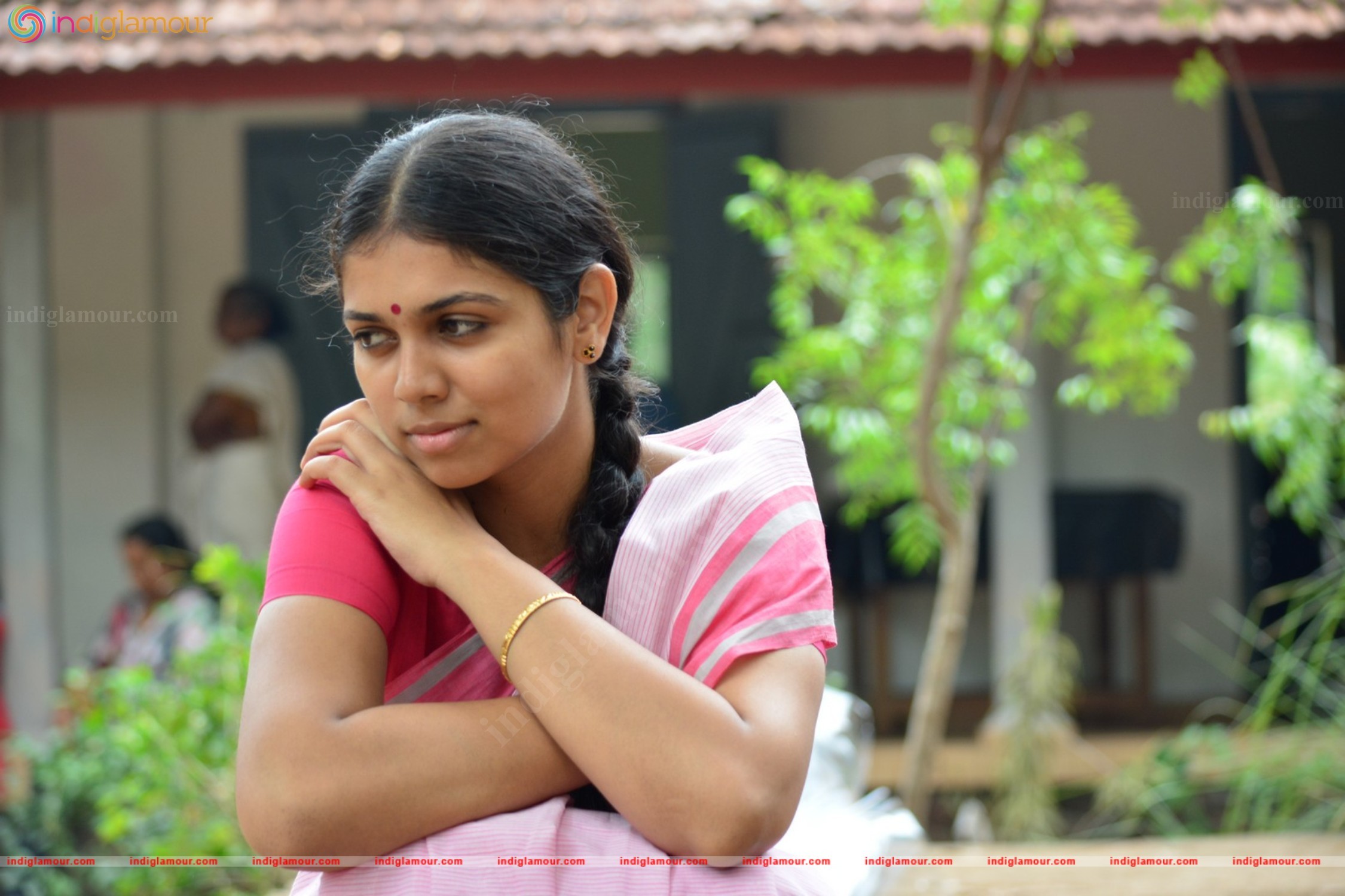 Anjali Aneesh Upasana Actress hd photo