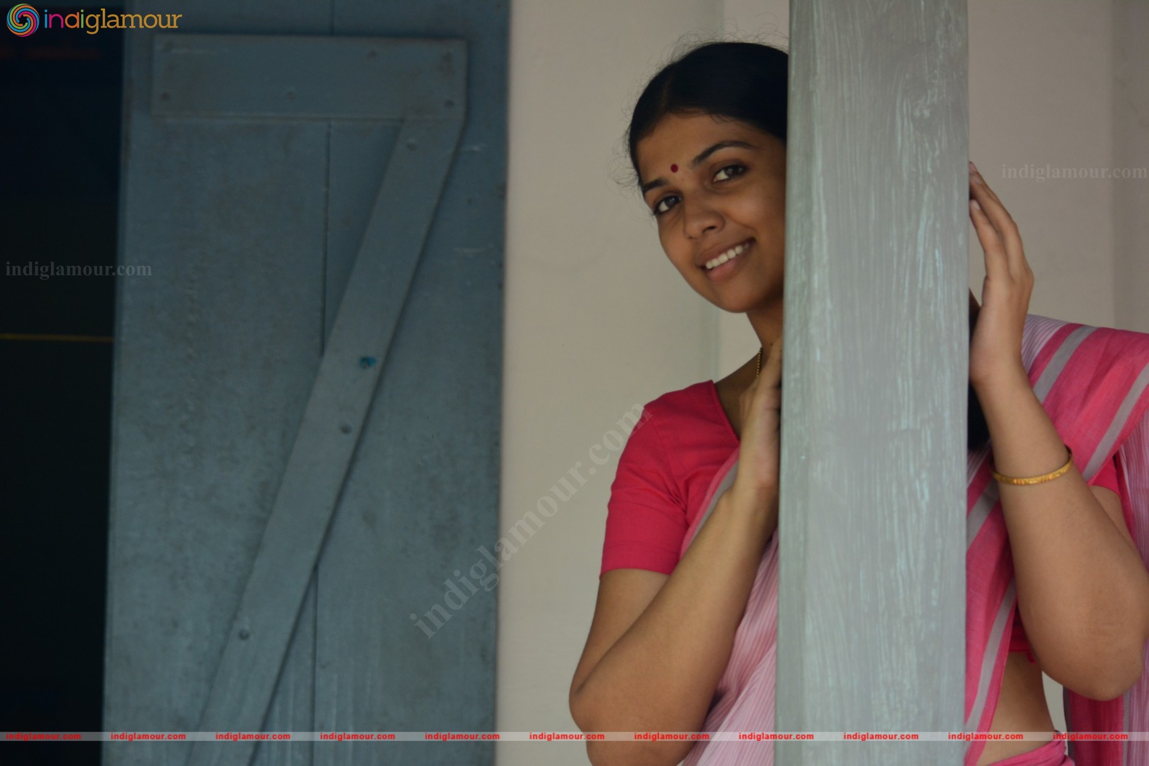 Anjali Aneesh Upasana Actress hd photo
