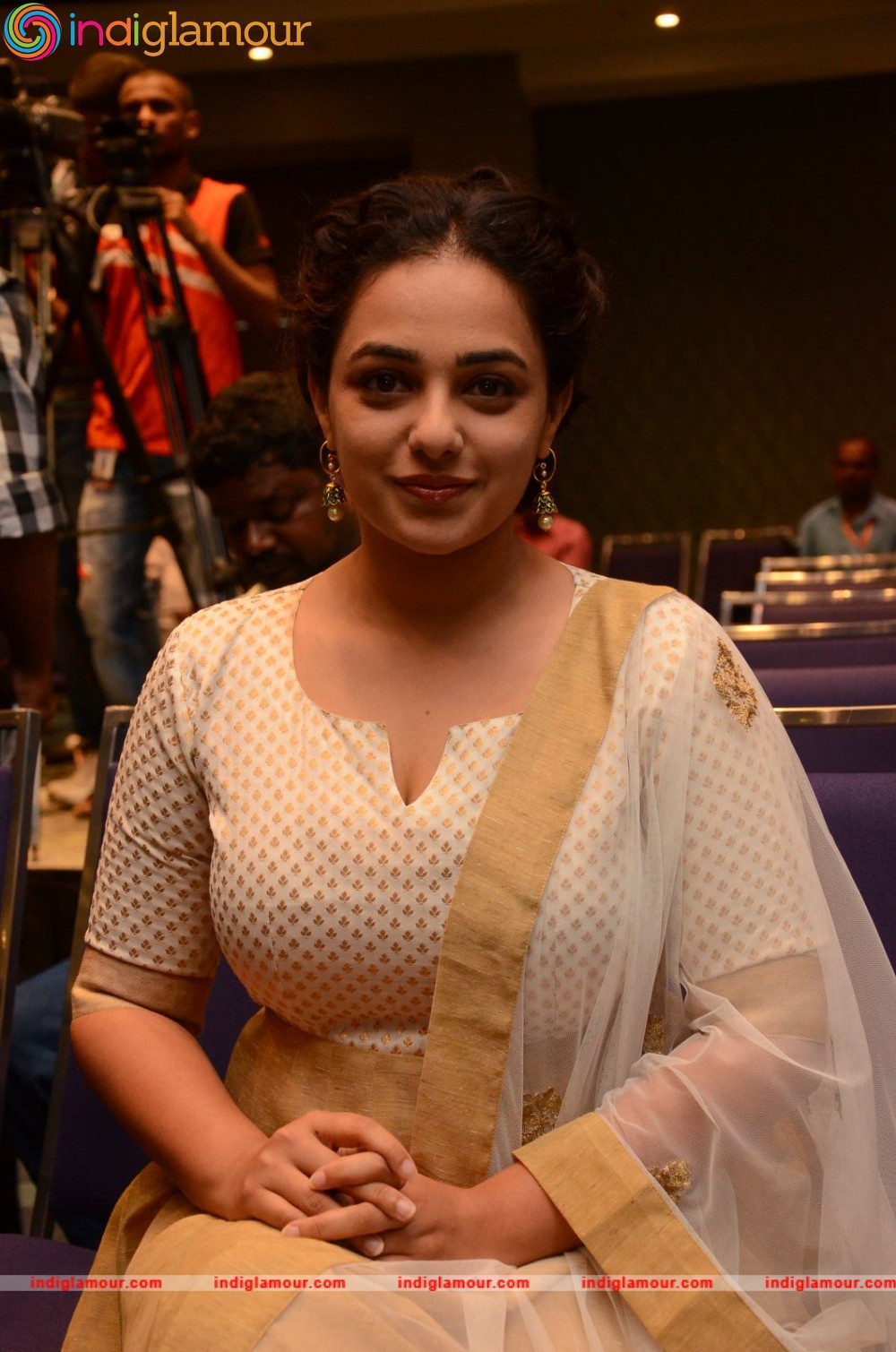 Nithya Menen Actress hd photo