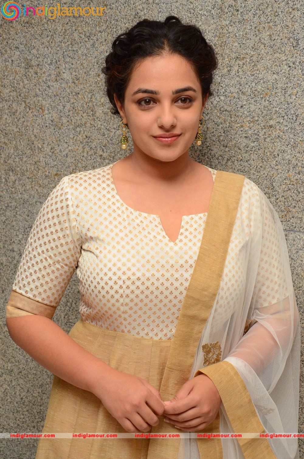 Nithya Menen Actress hd photo