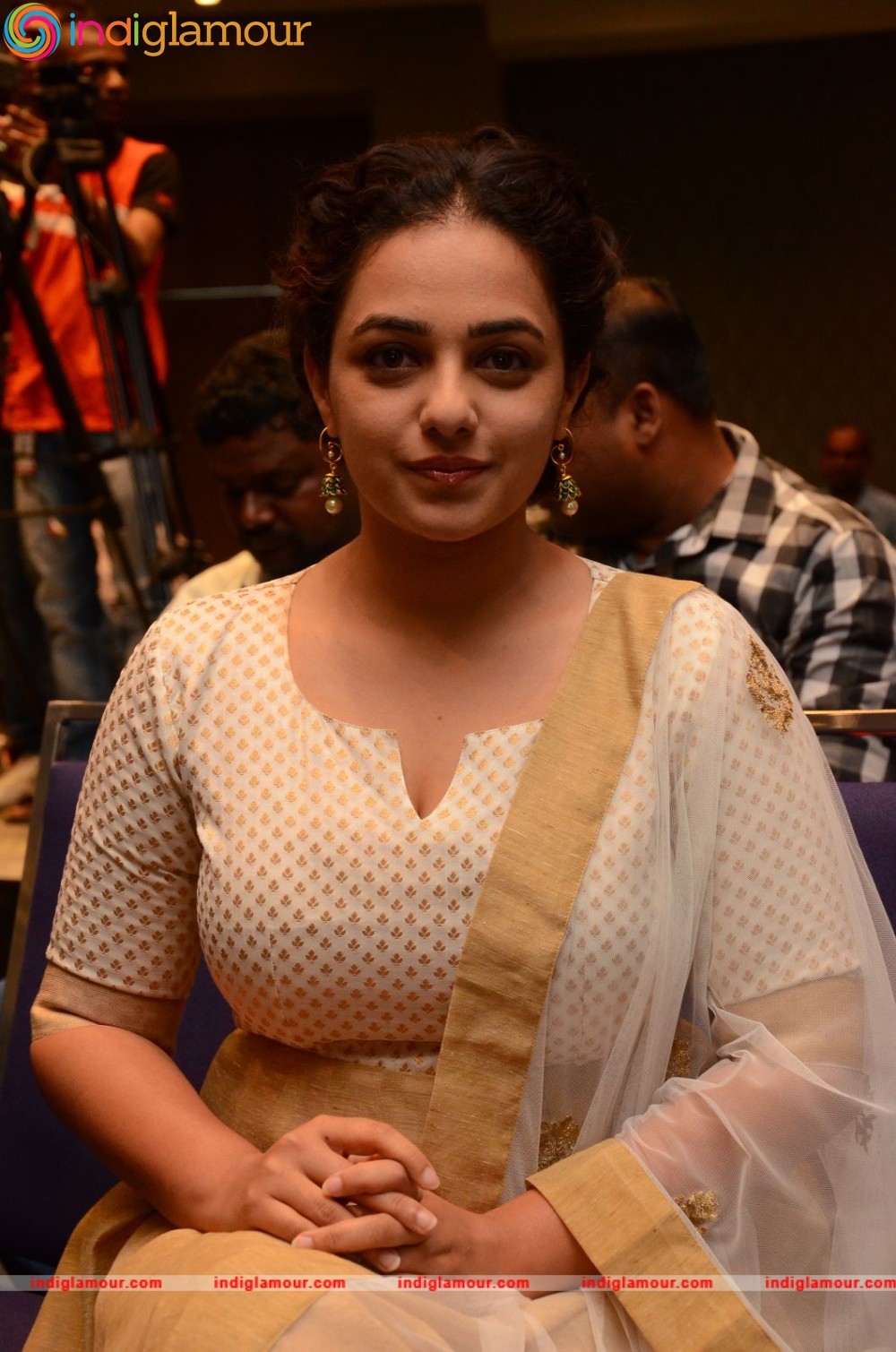 Nithya Menen Actress hd photo