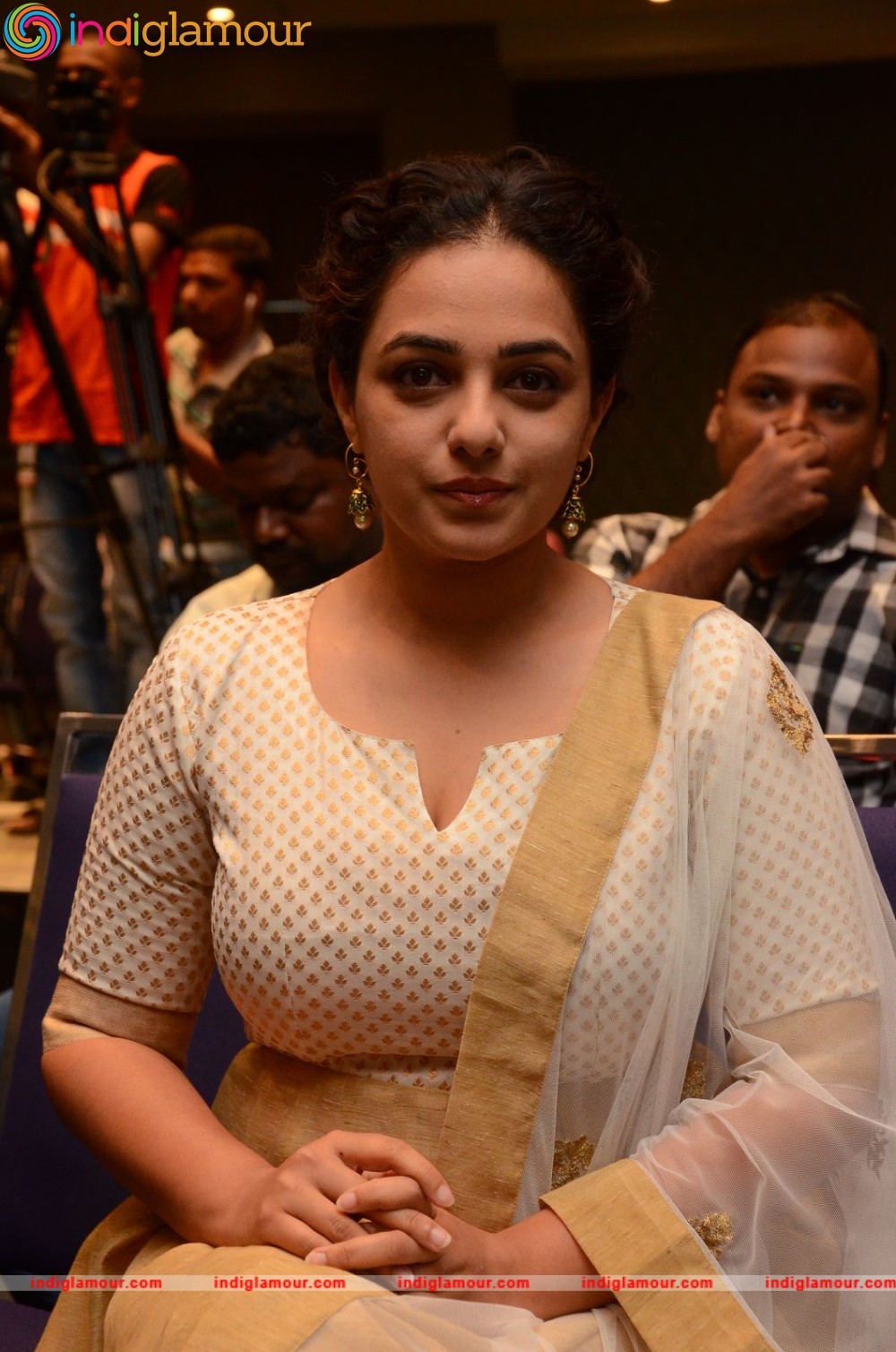 Nithya Menen Actress hd photo