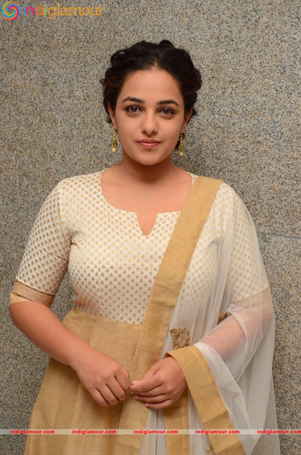 Nithya Menen Actress hd photo