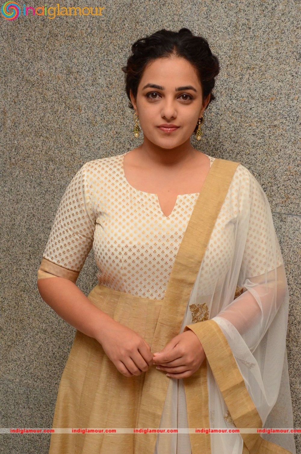 Nithya Menen Actress hd photo