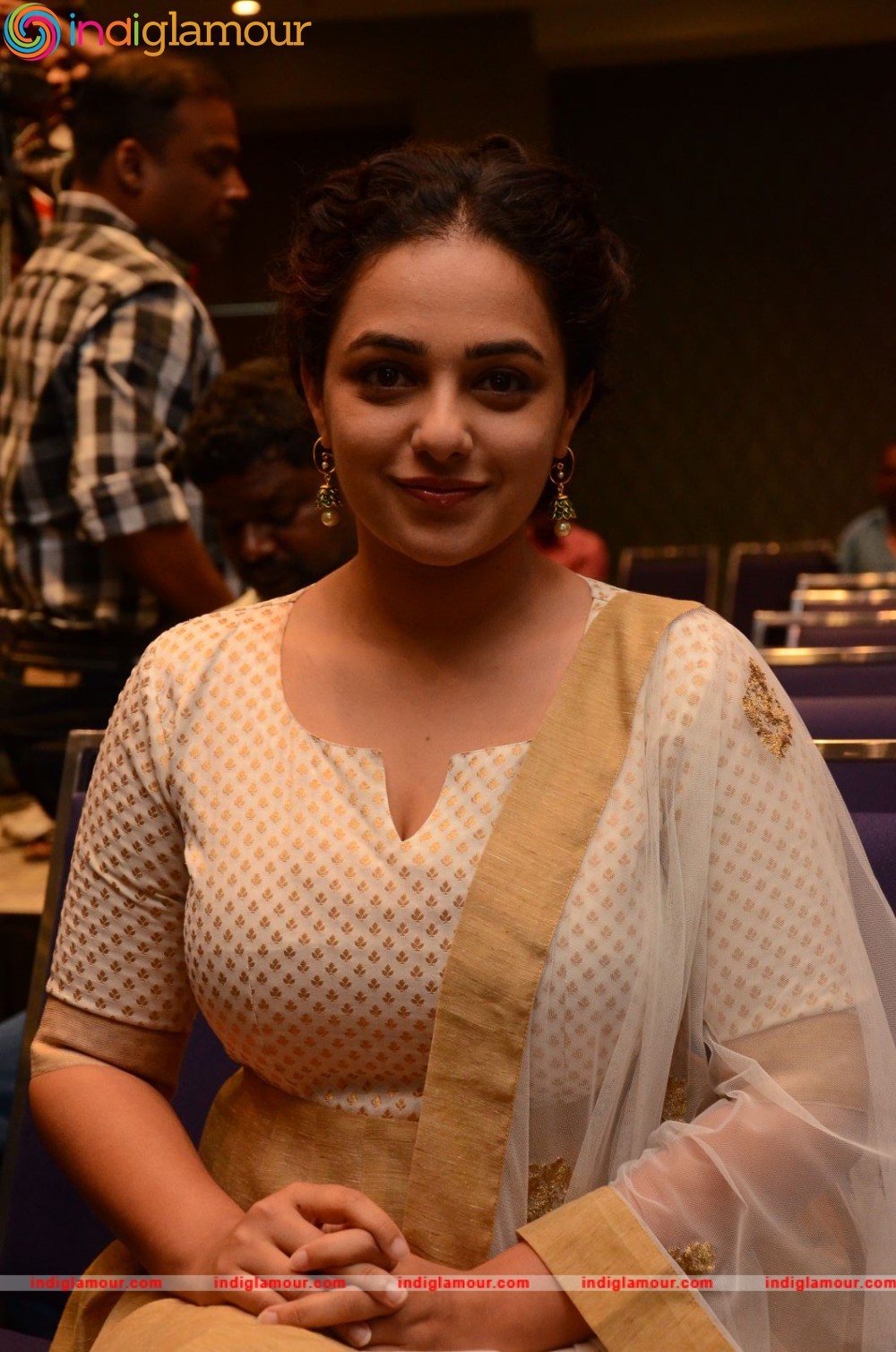 Nithya Menen Actress hd photo
